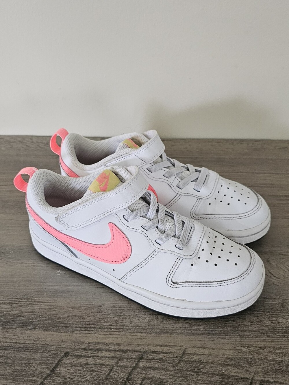 Nike Court Borough Low 2 GS Kids Girl Boy Shoes White Sneakers 1.5 Y